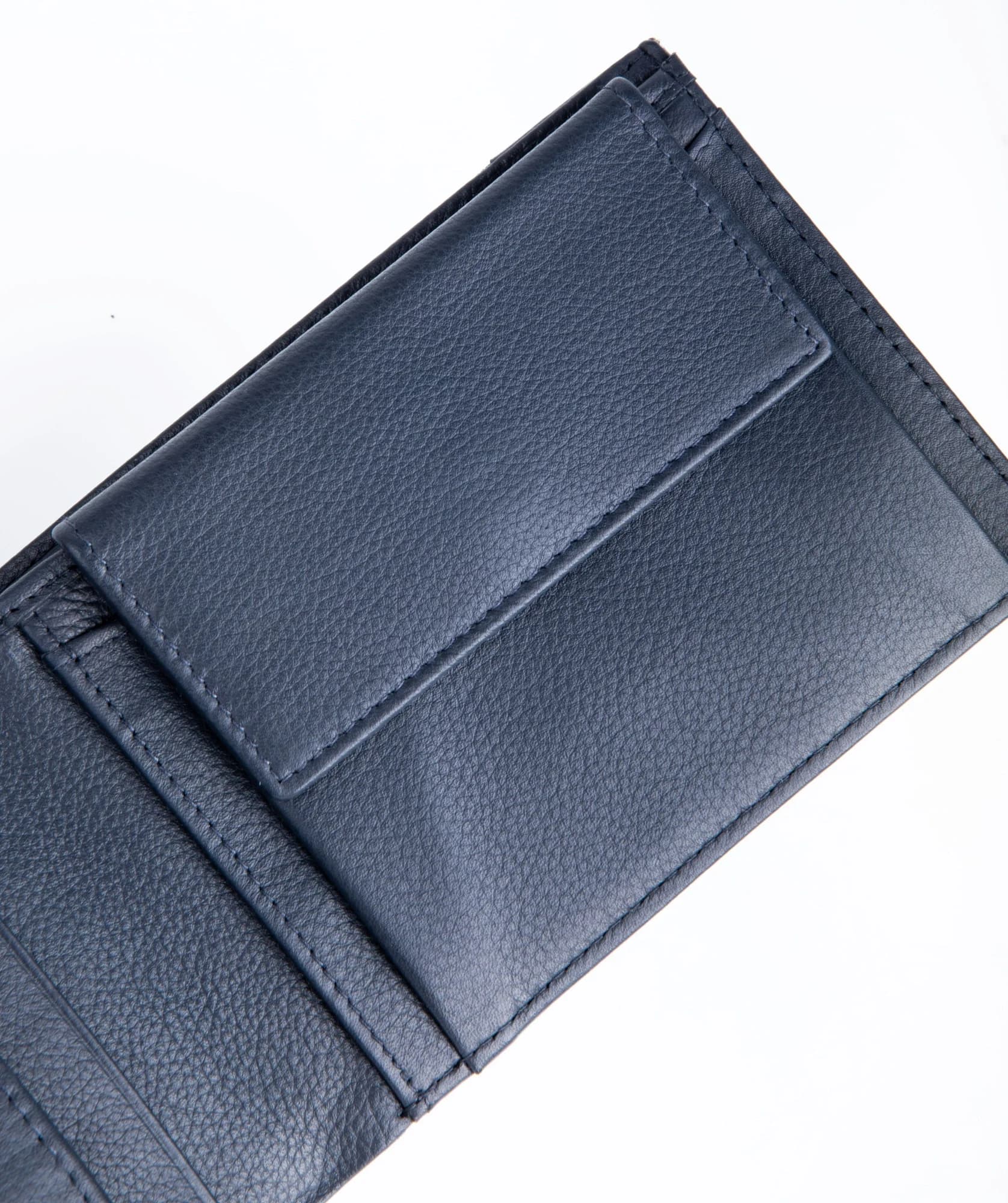 Кошелек мужской Piquadro Pulse PU1392P16/CHEVBLU синий натур.кожа/ткань