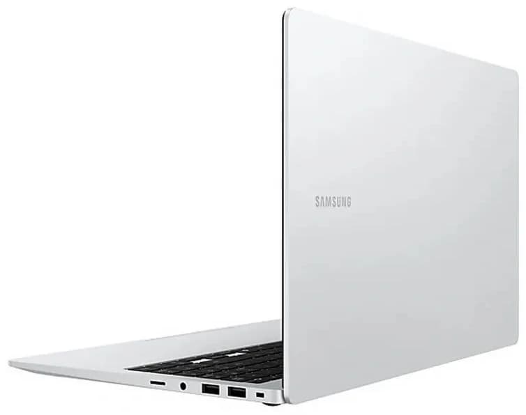 Ноутбук Samsung Galaxy Book 5 NP750 Core Ultra 7 255U 16Gb SSD512Gb Intel Graphics 15.6" IPS Touch FHD (1920x1080) Windows 11 Home Multi Language silver WiFi BT Cam (NP750XHD-KB1US)