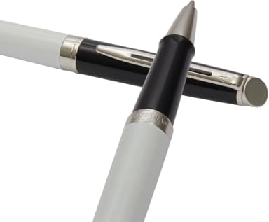 Ручка роллер Waterman Hemisphere Colour Blocking (2202845) черн/белый F черн. черн. подар.кор.