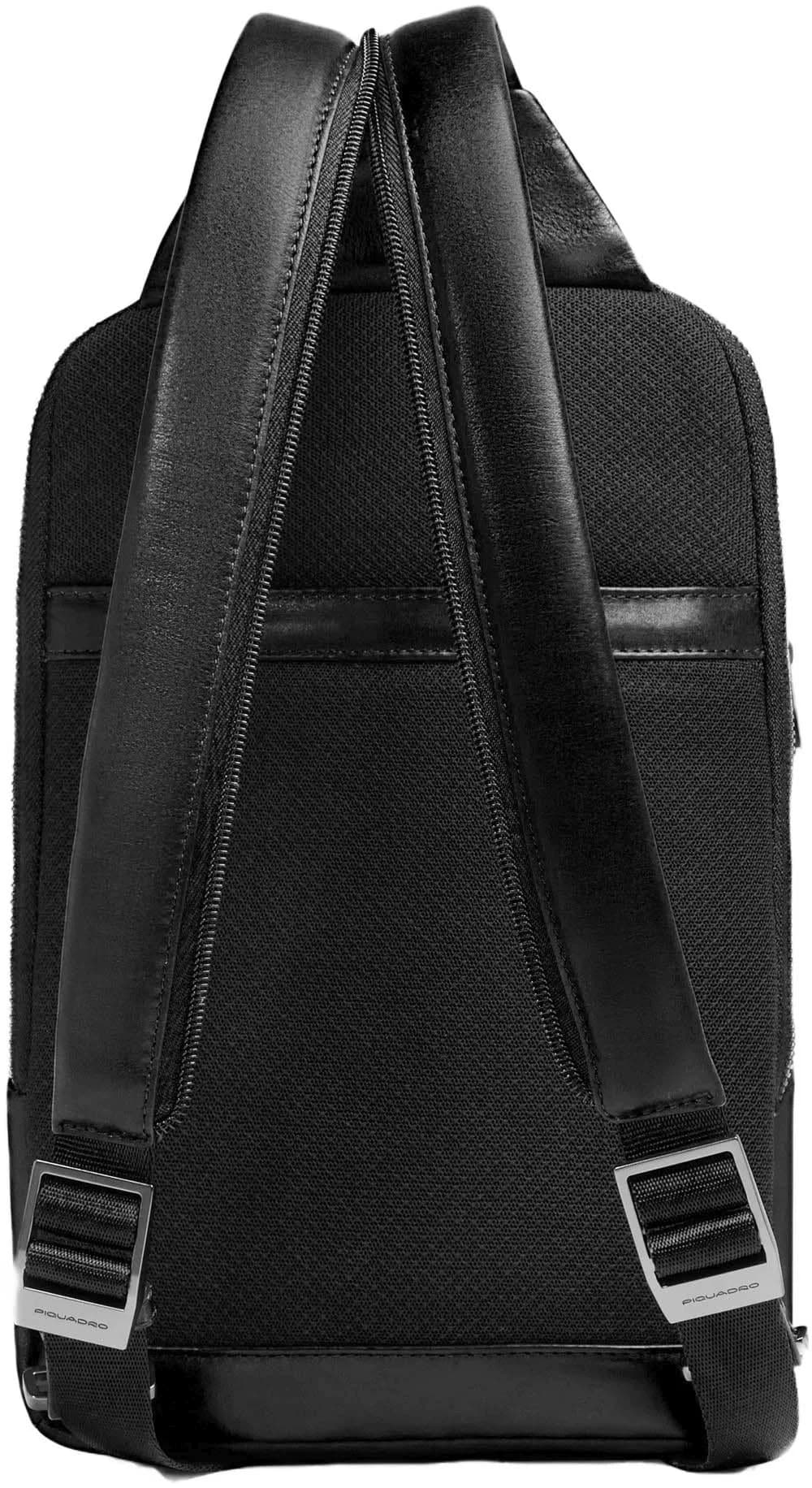 Рюкзак слинг мужской Piquadro Philip CA6790W136/N черный натур.кожа