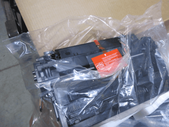 Принтер HP LaserJet Enterprise 700 M712dn (A3, 1200dpi, 40ppm, 512Mb, 3trays 250+250+100, USB2.0/extUSBx2/GigEth/HIP/ePrint, repl. Q7543A, Q7545A) (следы намокания, потертости, грязь.)
